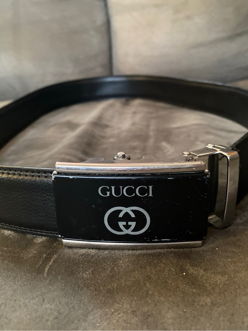Gucci Black Leather Belt with Silver Logo Buckle